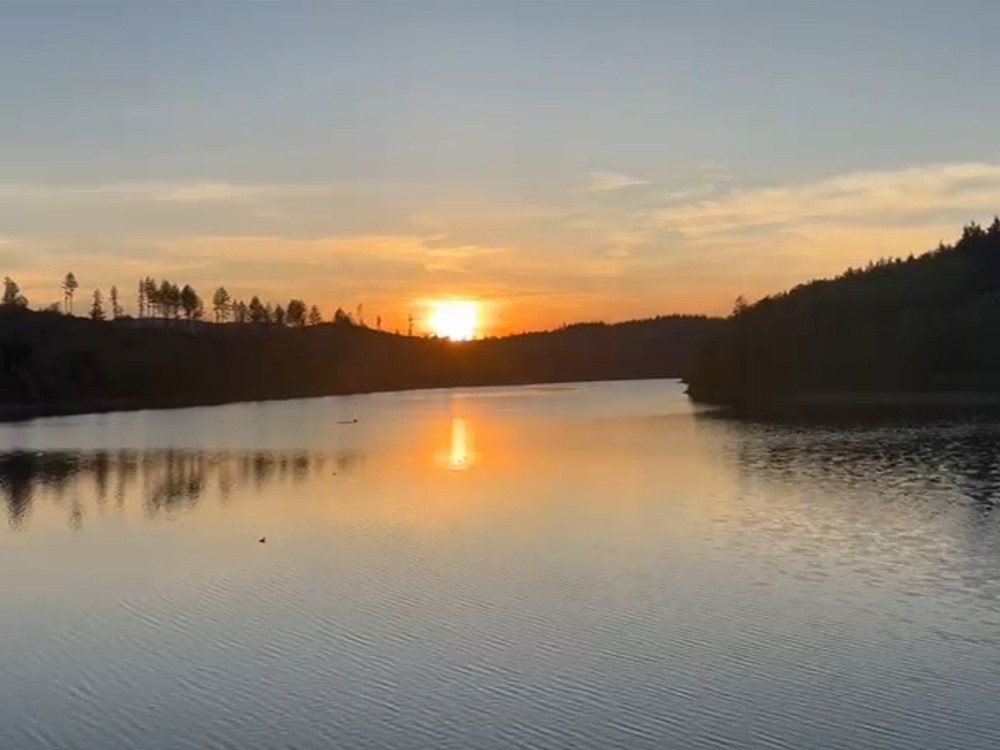 Sonnenuntergang an der Breitenbachtalsperre bei Hilchenbach